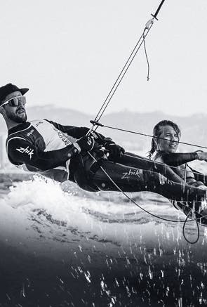 Athleten in reZhikle-Ausrüstung